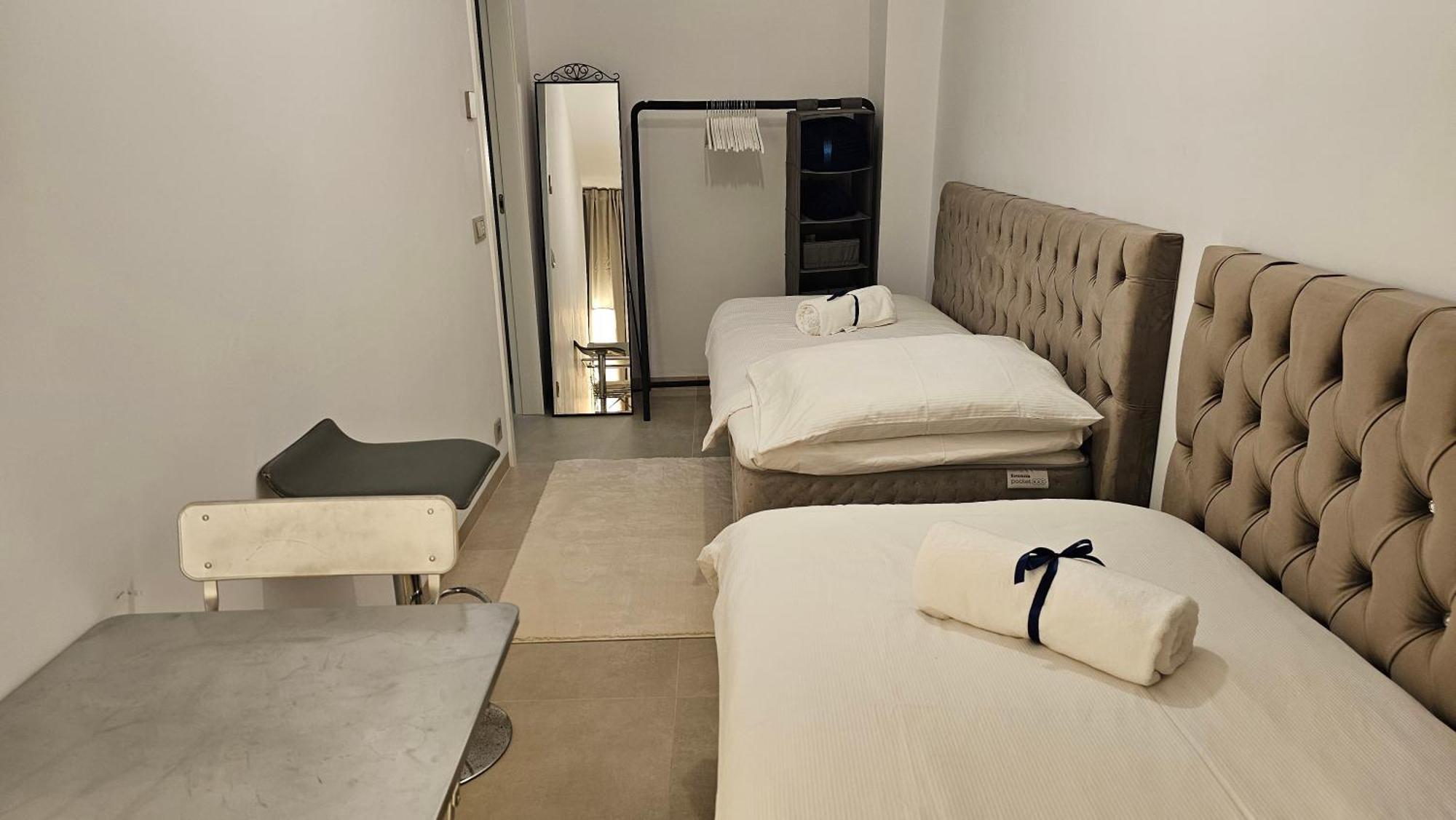 Oasis Jacuzzi Retreat Apartment Марбеля Екстериор снимка