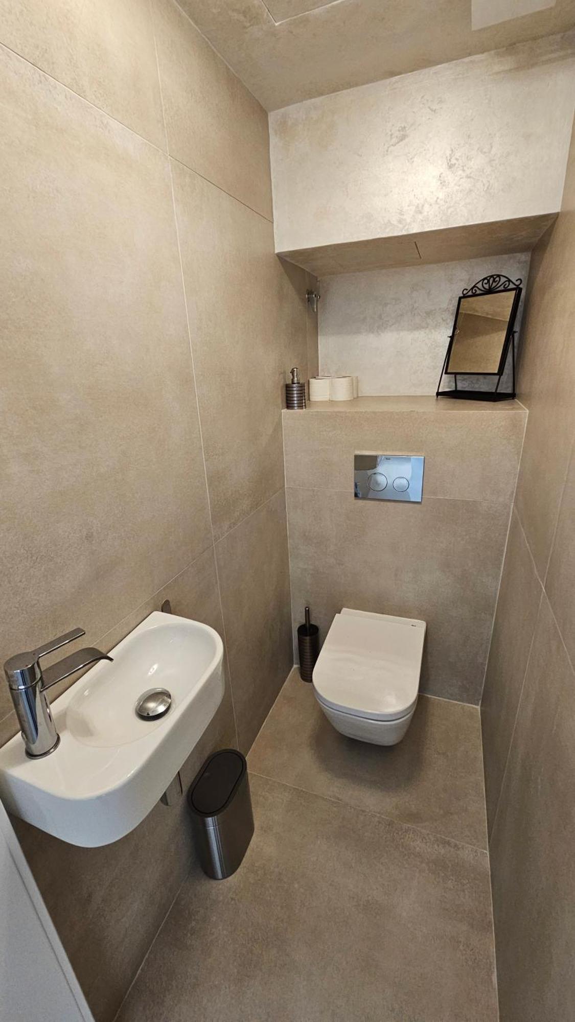 Oasis Jacuzzi Retreat Apartment Марбеля Екстериор снимка
